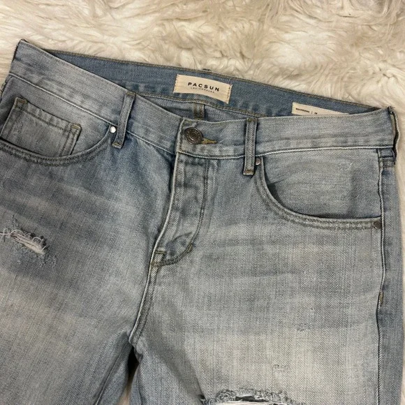 PacSun Boyfriend Jeans Light Wash Distressed Ripped Raw Hem Women's Size 28 - Picture 3 of 10